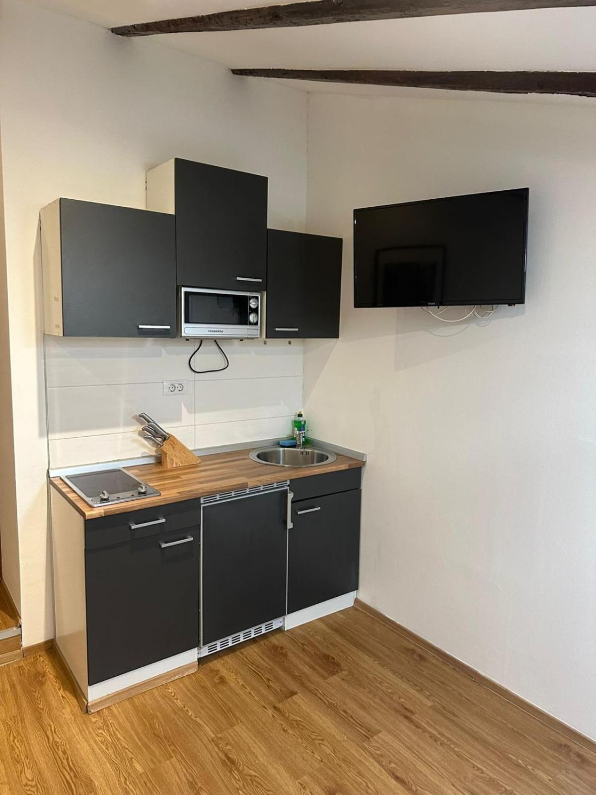 Apartment In The Heart Of Пула Экстерьер фото